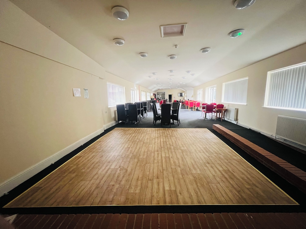Double Room - Photo 12