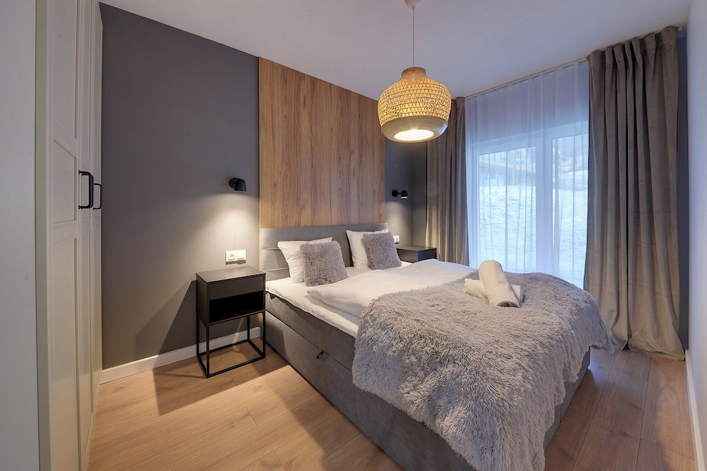 Apartment - Photo 2