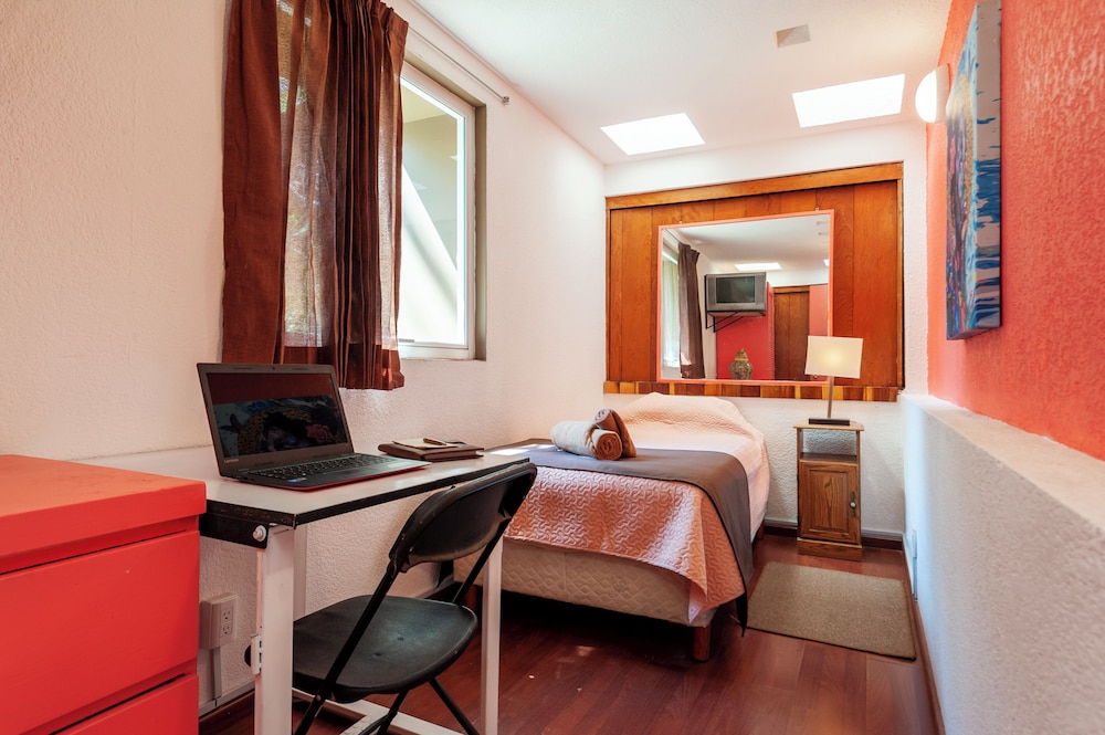 Classic Single Room, 1 Twin Bed