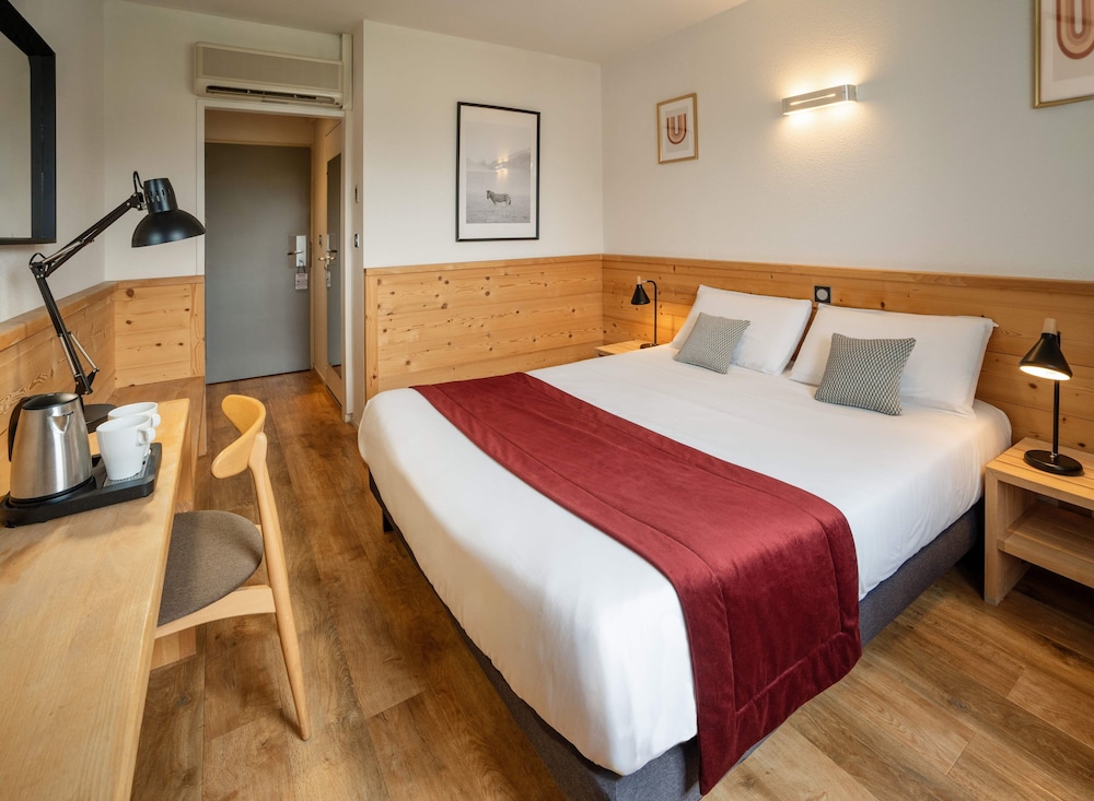 Standard Double Room photo 2