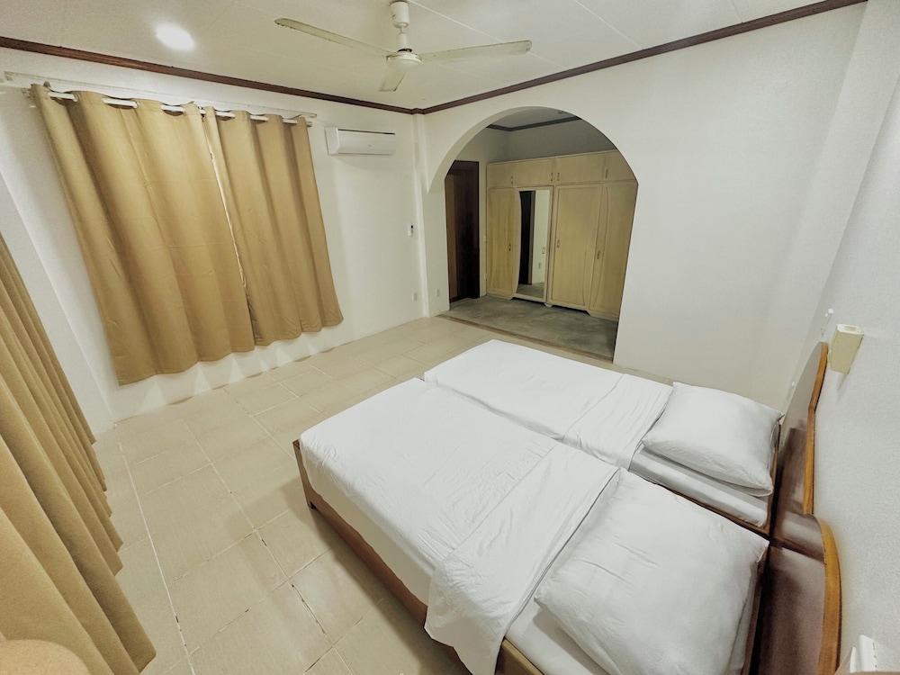 Comfort Twin Room, 2 Twin Beds, Private Bathroom