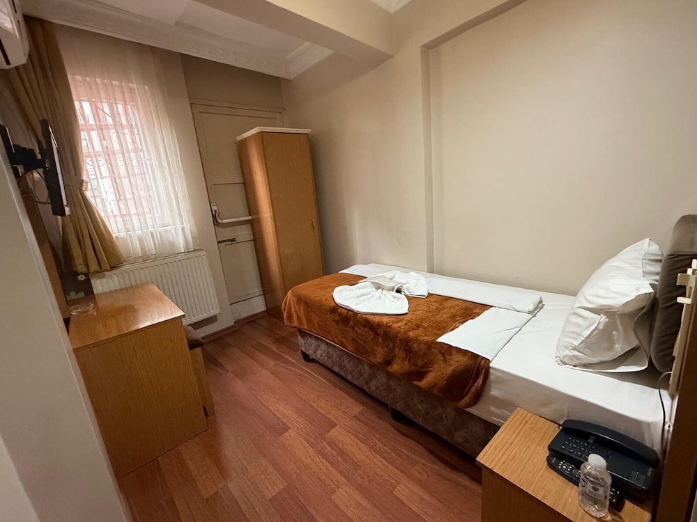 Economy Single Room photo 3