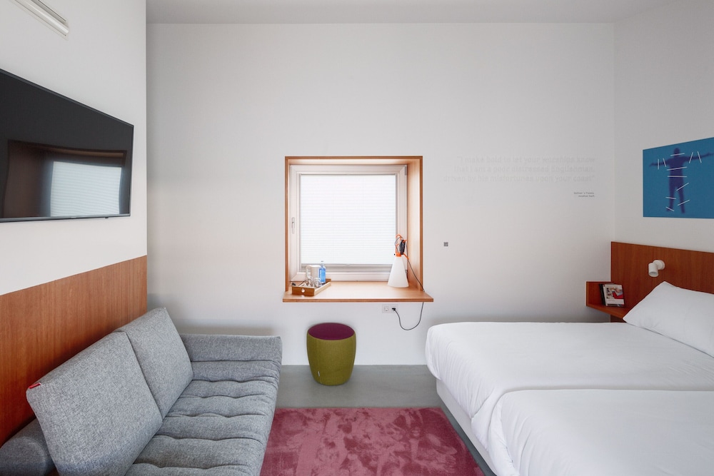 Twin Room, Multiple Beds, Non Smoking