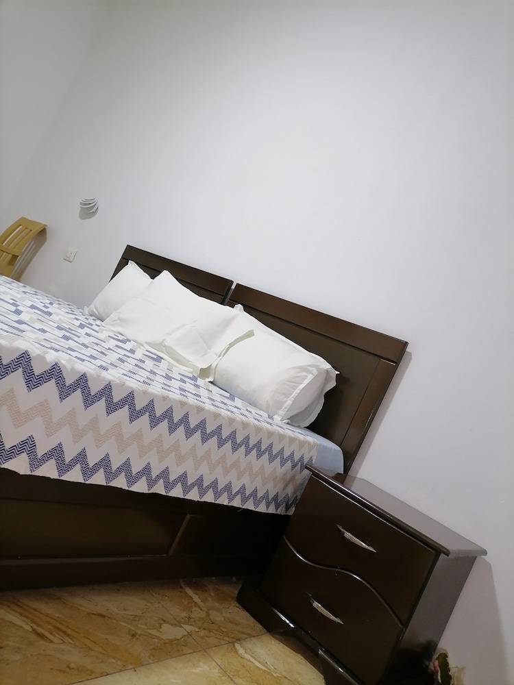 Classic Single Room, 1 Queen Bed, Garden View photo 1