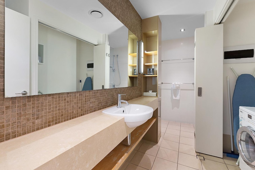 Apartment, 2 Bedrooms - Photo 7