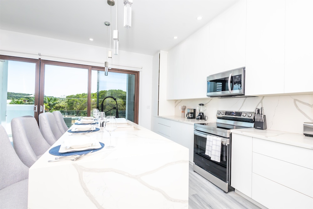 Family Condo (Suite) - Photo 10