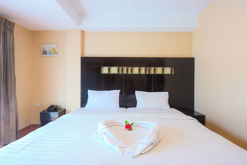Deluxe Double Room photo 2