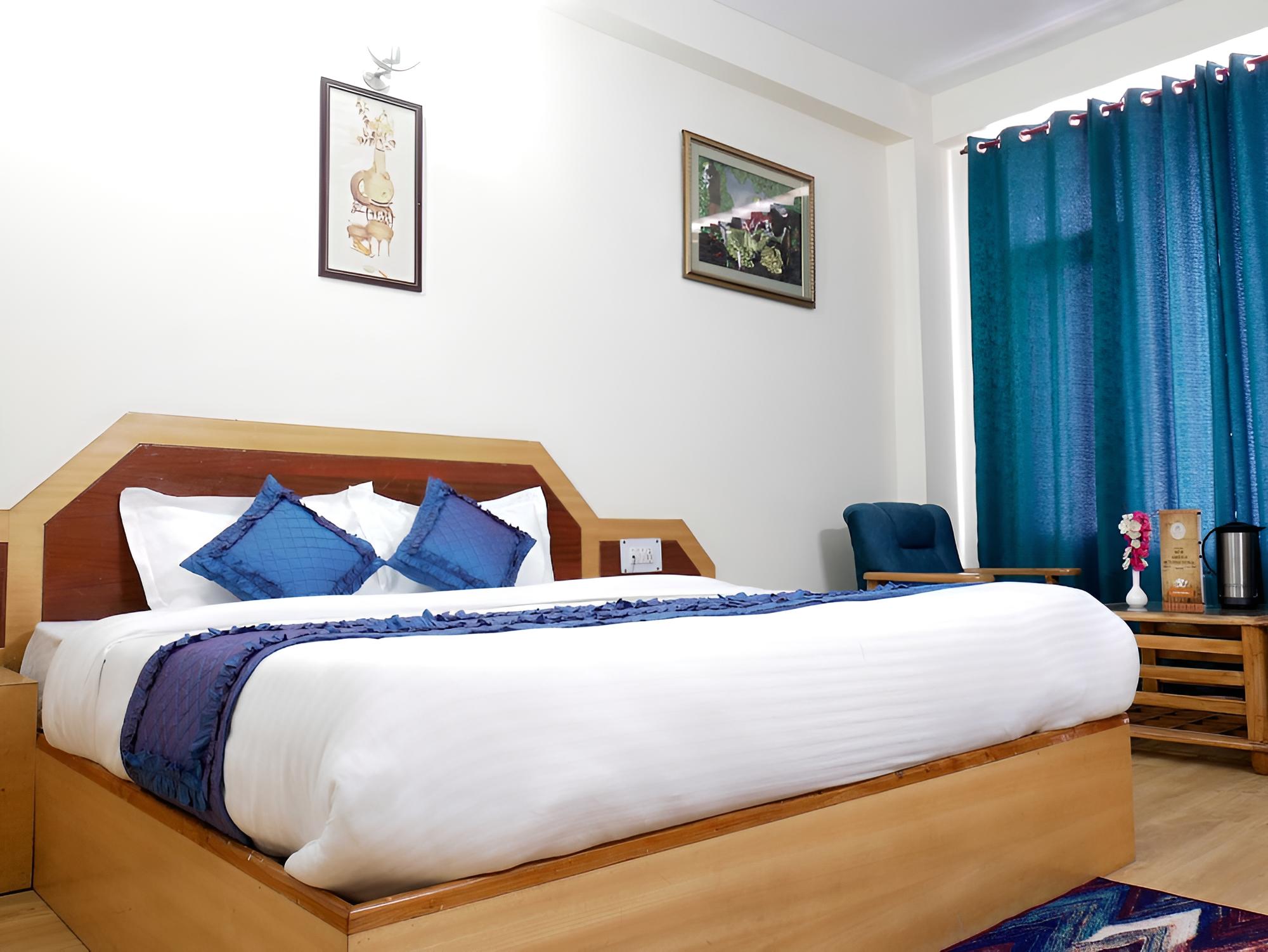 Classic Double Room