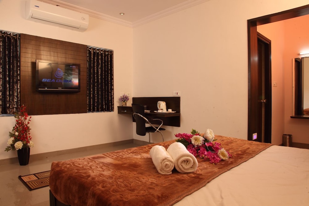 Deluxe Suite photo 2