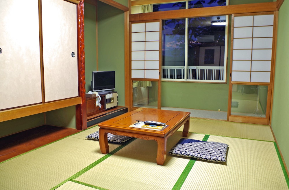 Japanese Style Room with Shared Bathroom, Non Smoking