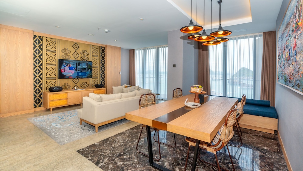 Presidential Suite photo 3