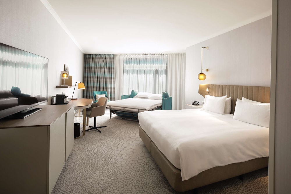 Suite, 1 King Bed