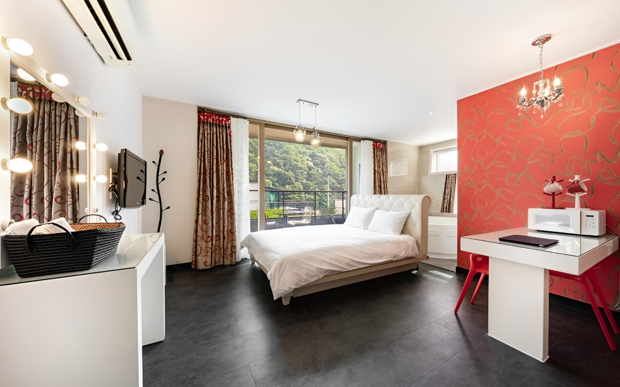 Room (Sunshine (Spa)) photo 1