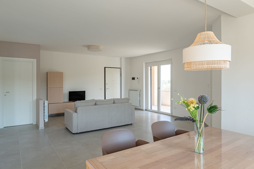 Villa photo 1