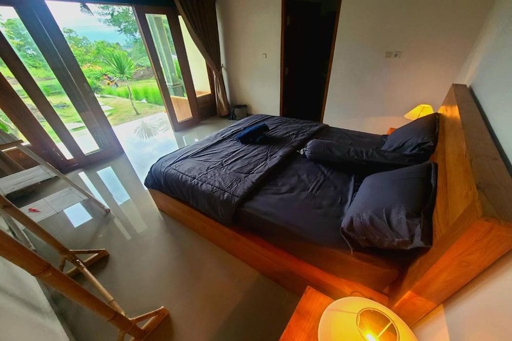 Standard Double Room - Photo 9