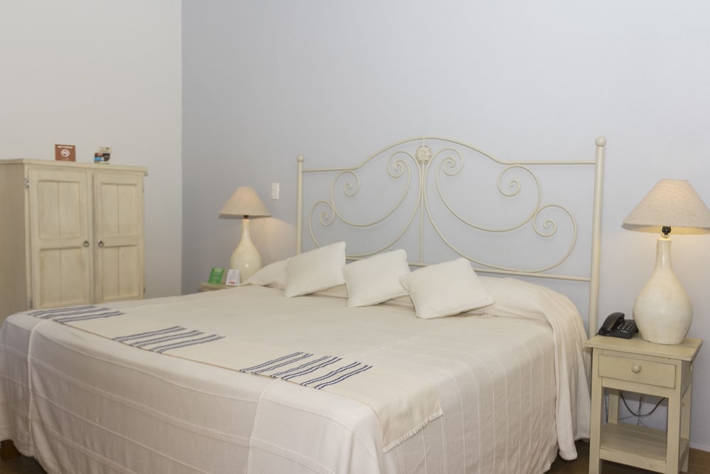 Superior Room, 1 King Bed