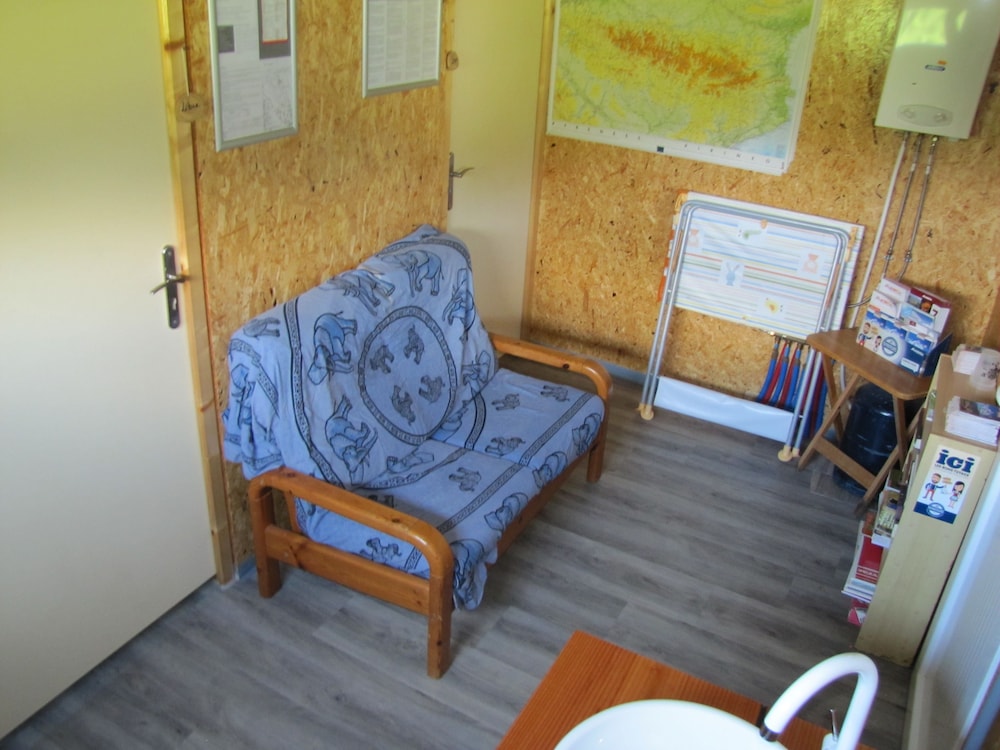 Tente Familiale, 2 chambres, vue colline (4 pers. Chataigne) photo 2