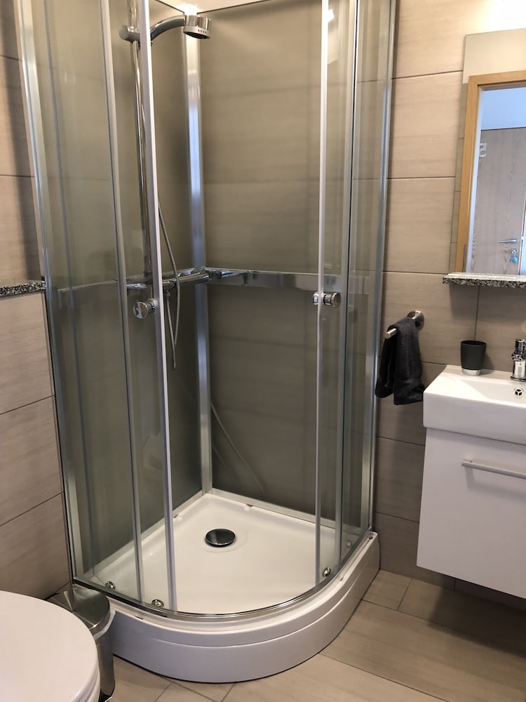 Triple Room with Private Bathroom photo 3