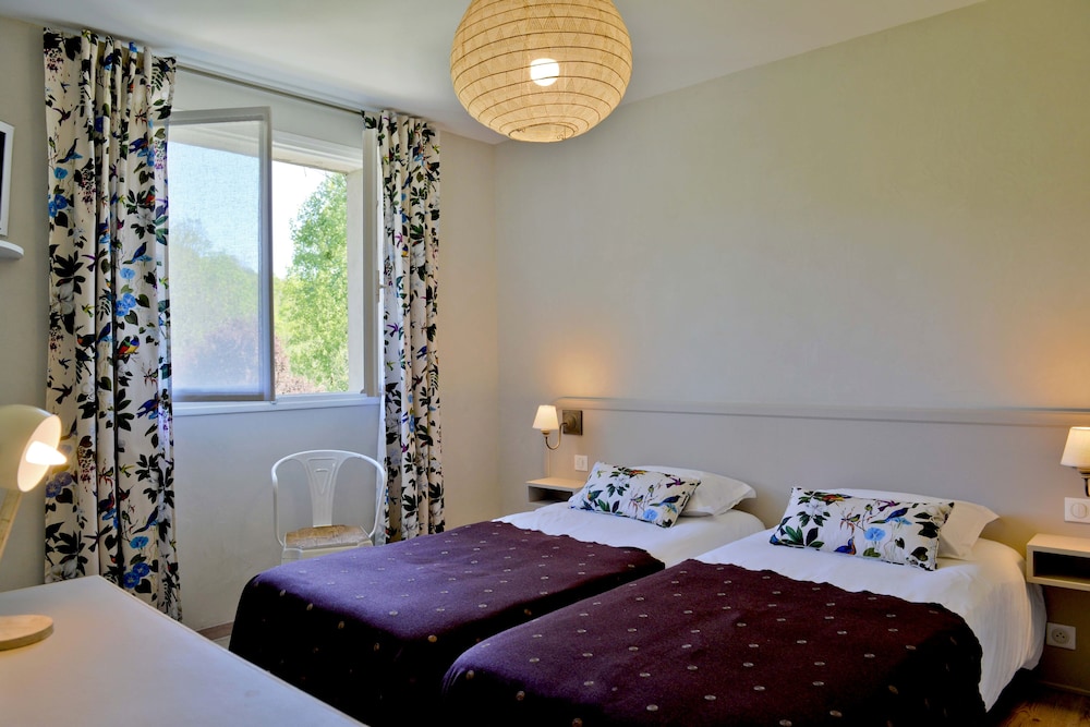 Standard Twin Room photo 1