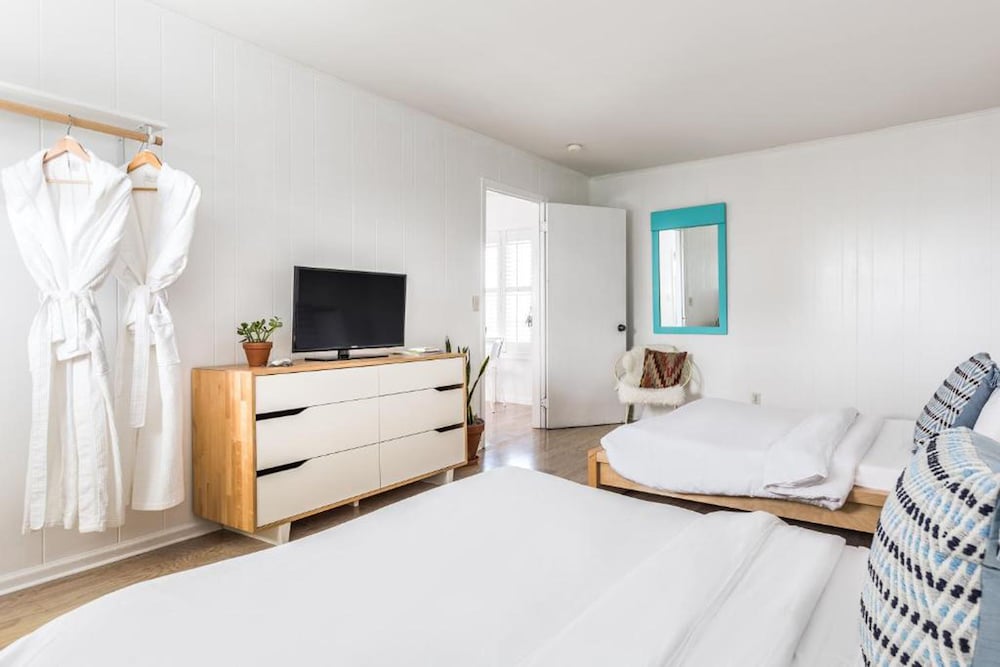One Bedroom Apartment Two Queen photo 3