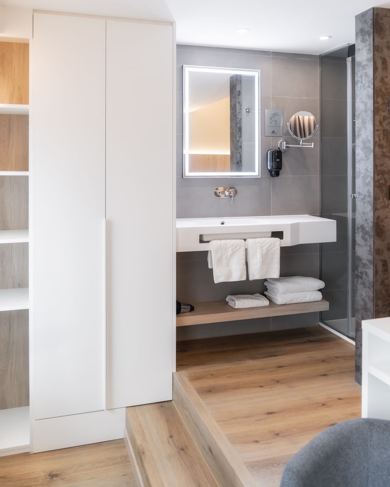 Double Room Single Use Double Room Single Use
