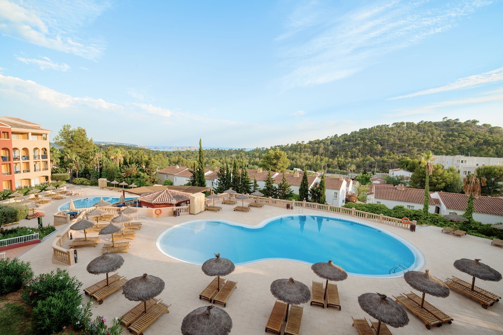 Triple Room, Balcony, Pool View photo 2