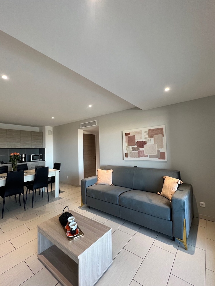 Apartment (F3)