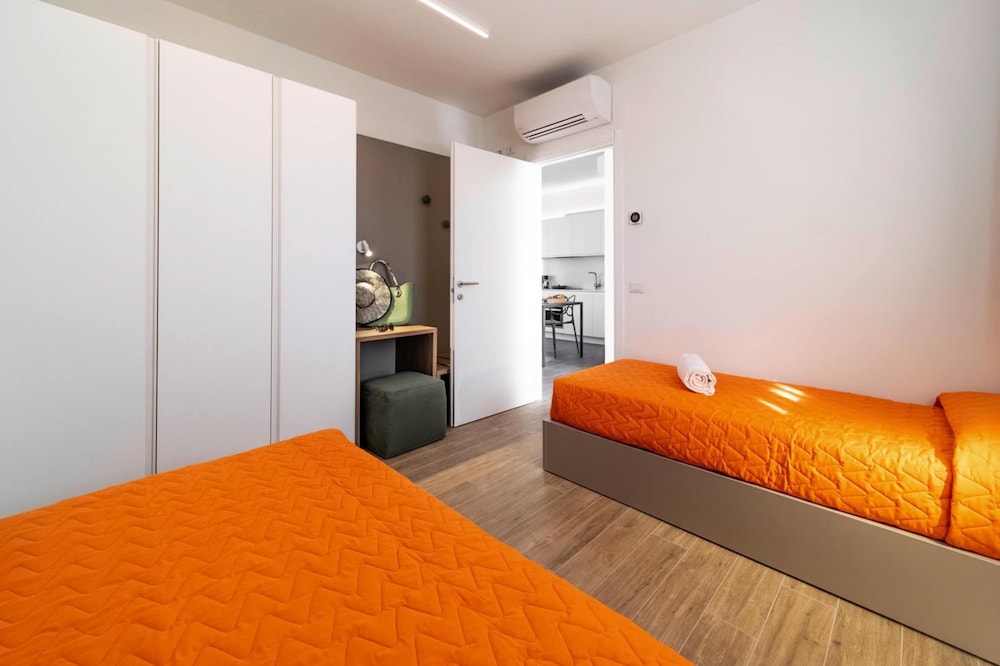 Classic Apartment, 3 Bedrooms photo 1