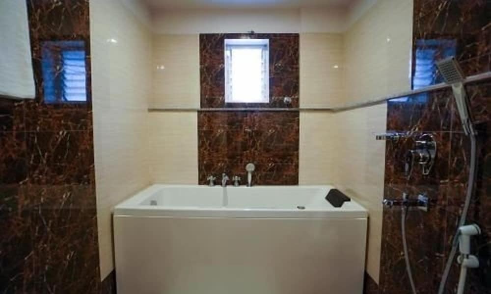 Comfort Room photo 2