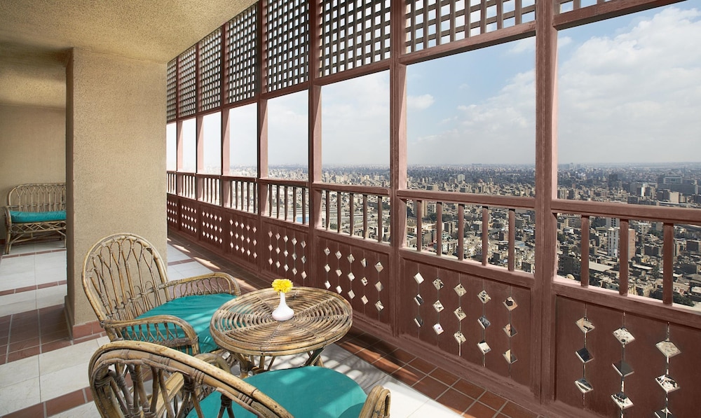 King Guest Room City View - Photo 6