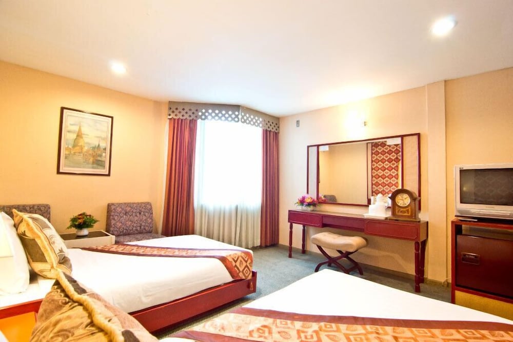 Standard Twin Room photo 3
