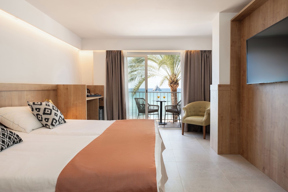 Double Room, Balcony, Sea View