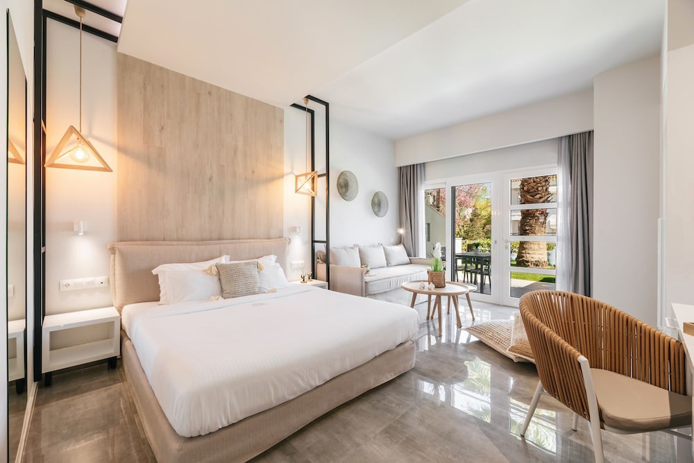 Superior Double Room photo 1