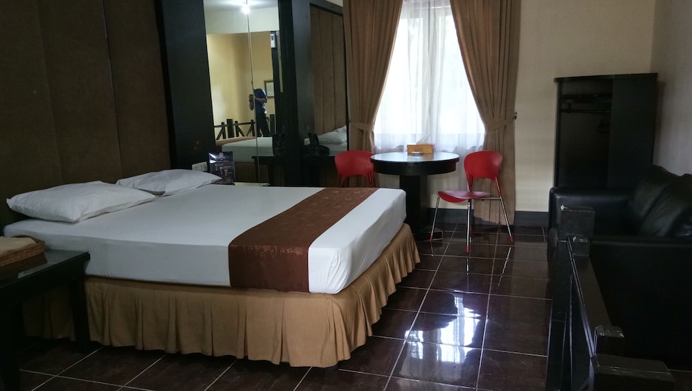 Standard Room - Photo 1