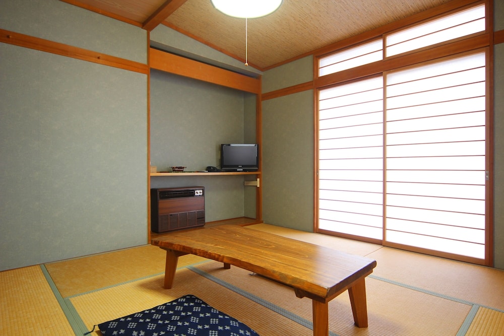 Japanese Style Room For 3 Guests photo 1