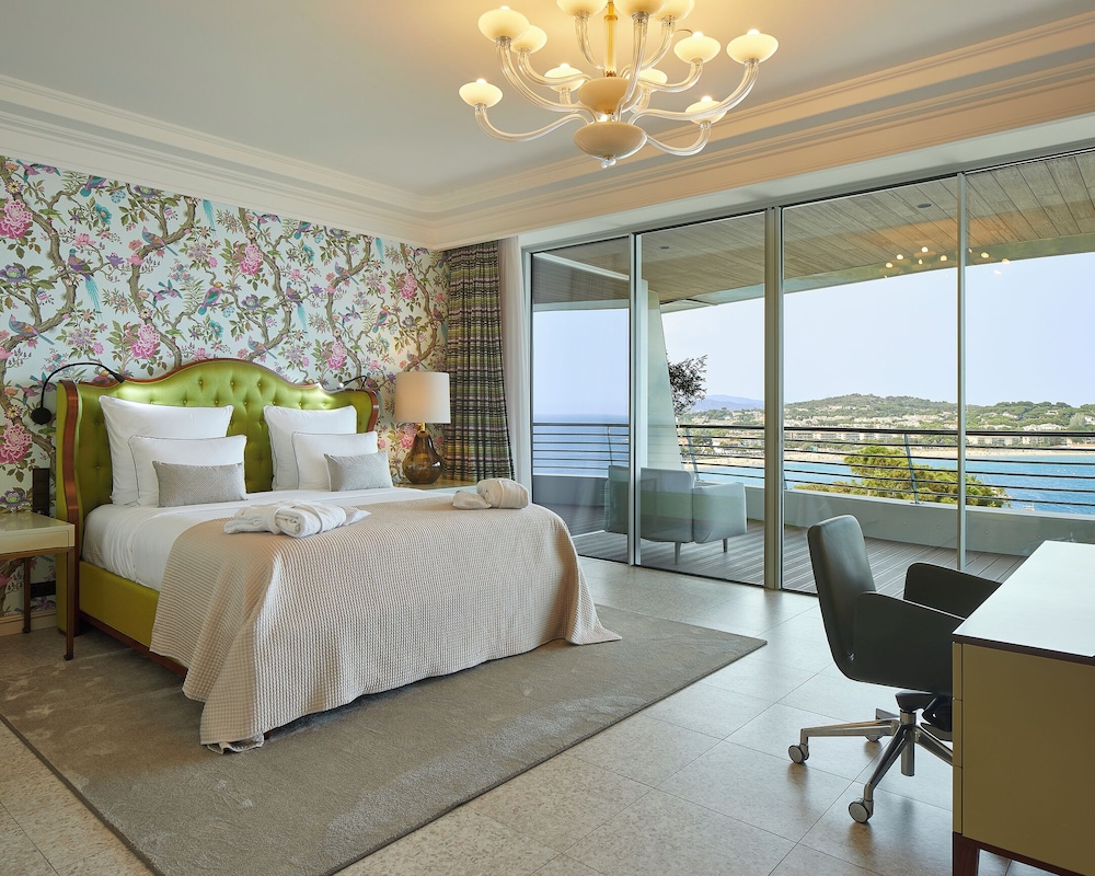 Junior Room, Sea View