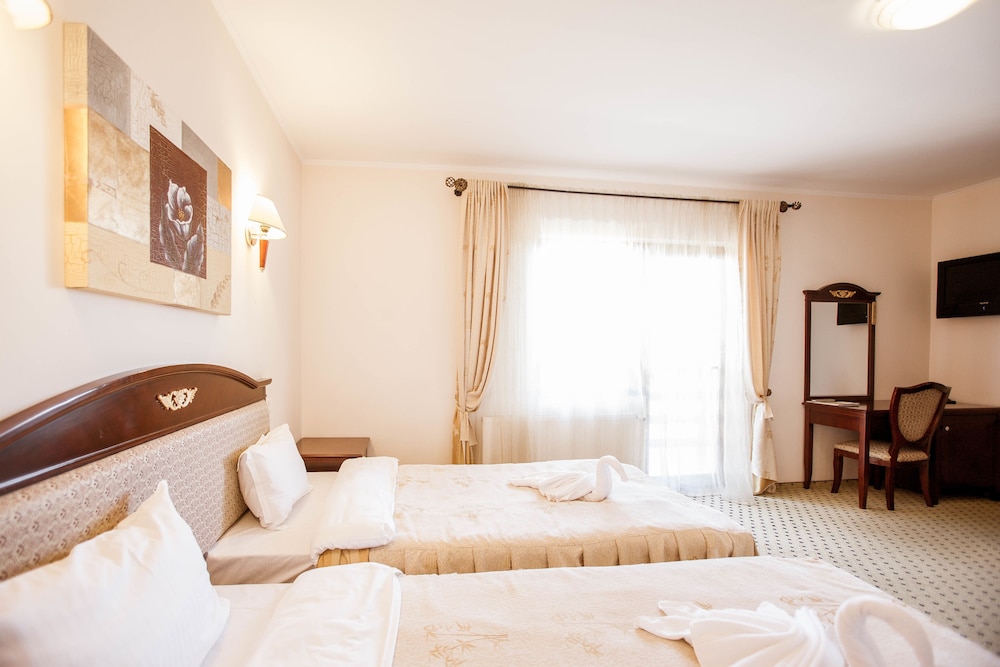 Basic Double or Twin Room