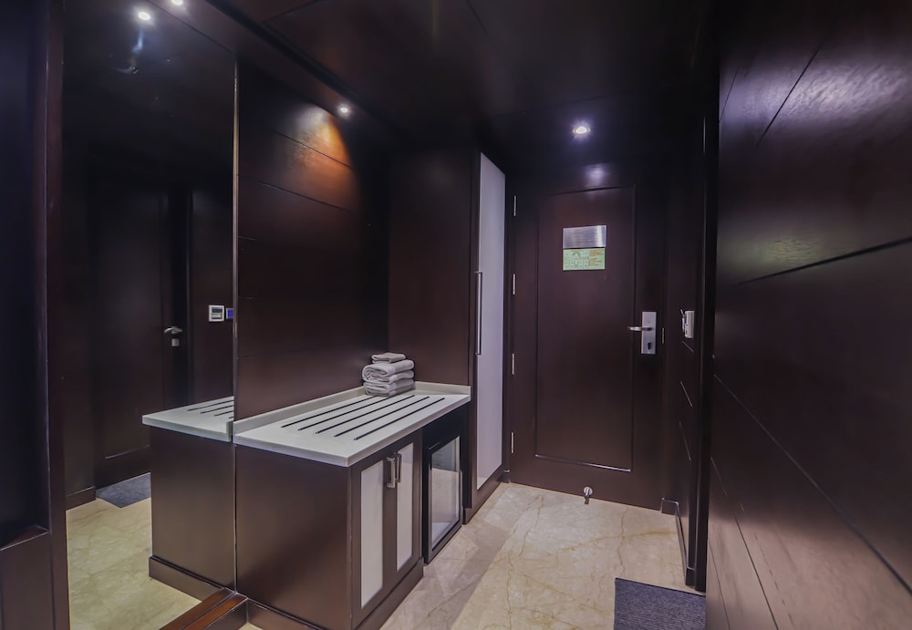 Premier Room - Photo 8