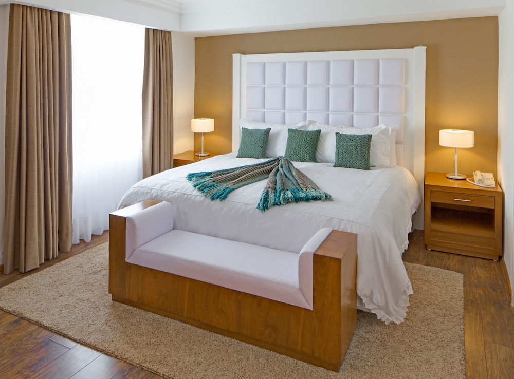 Penthouse, 1 King Bed photo 1