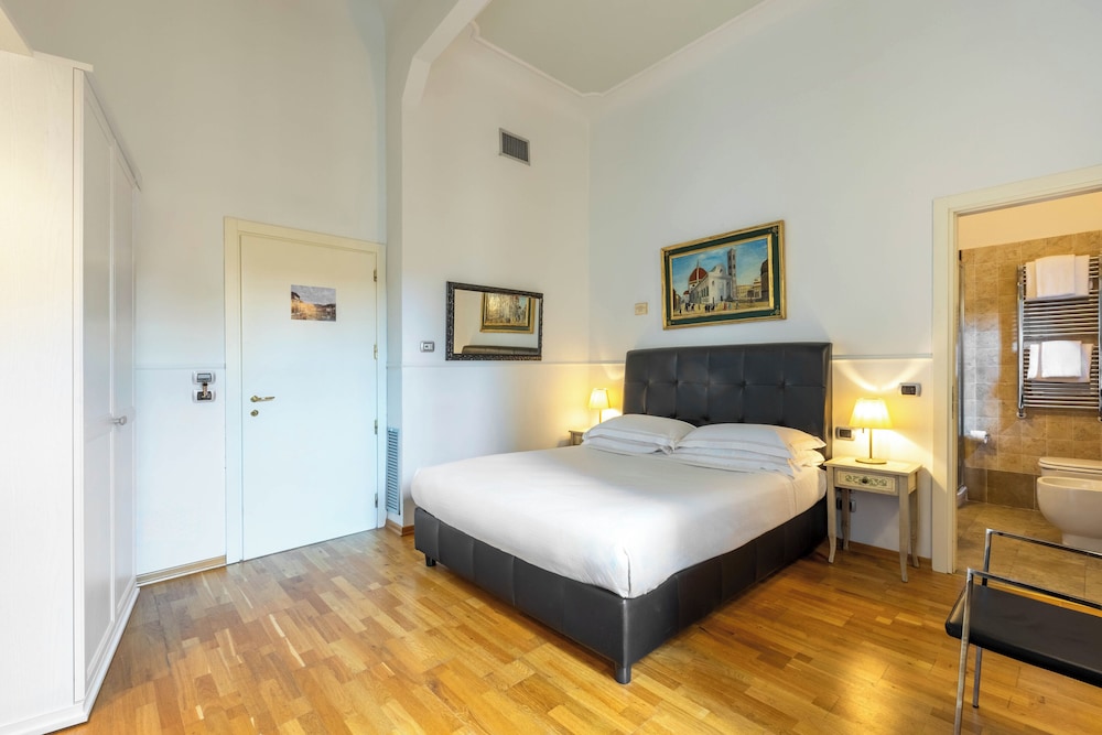Classic Double Room, 1 Double Bed - Photo 9