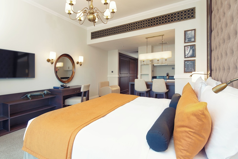 Superior Studio - Private Beach, Infinity Pool, Lazy River & Kids Club Access