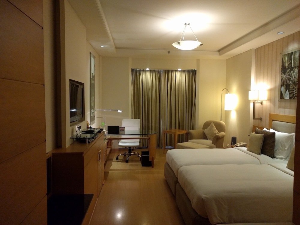 Business Room - Photo 11