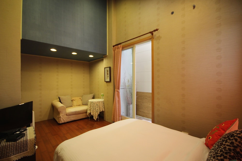 Standard Double Room (C) photo 2
