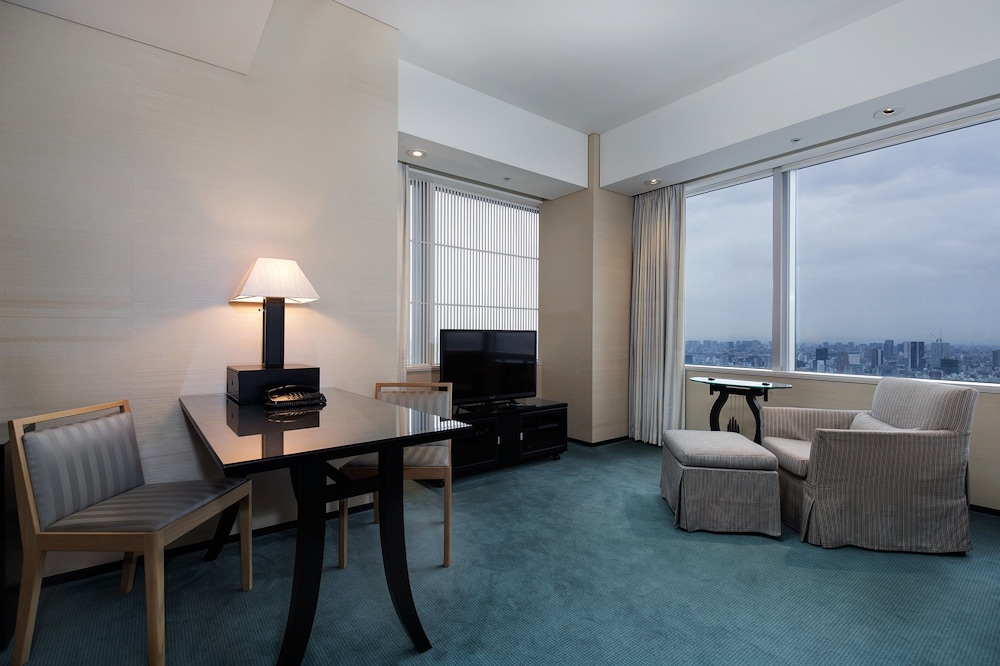 Room, 2 Twin Beds, City View - Photo 3