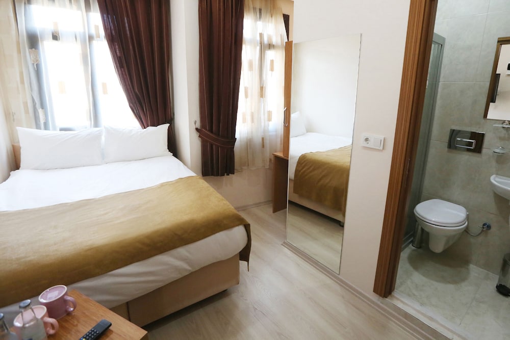 Standard Room photo 1