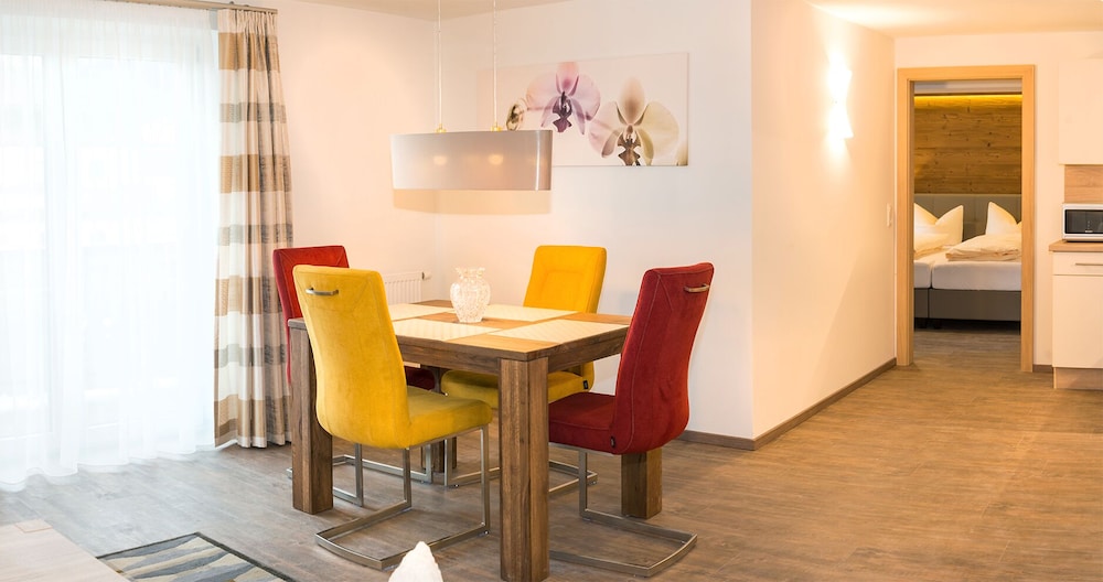 Exclusive Apartment photo 2