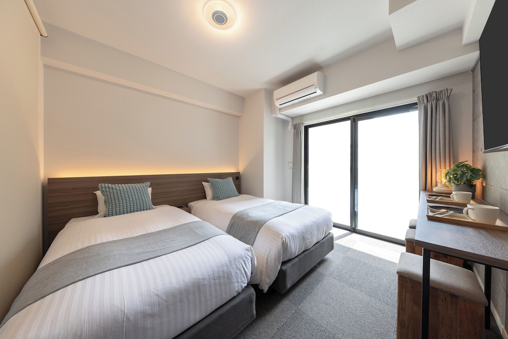 Standard Twin Room, Non Smoking (202)