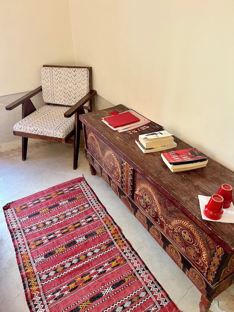Safran Room