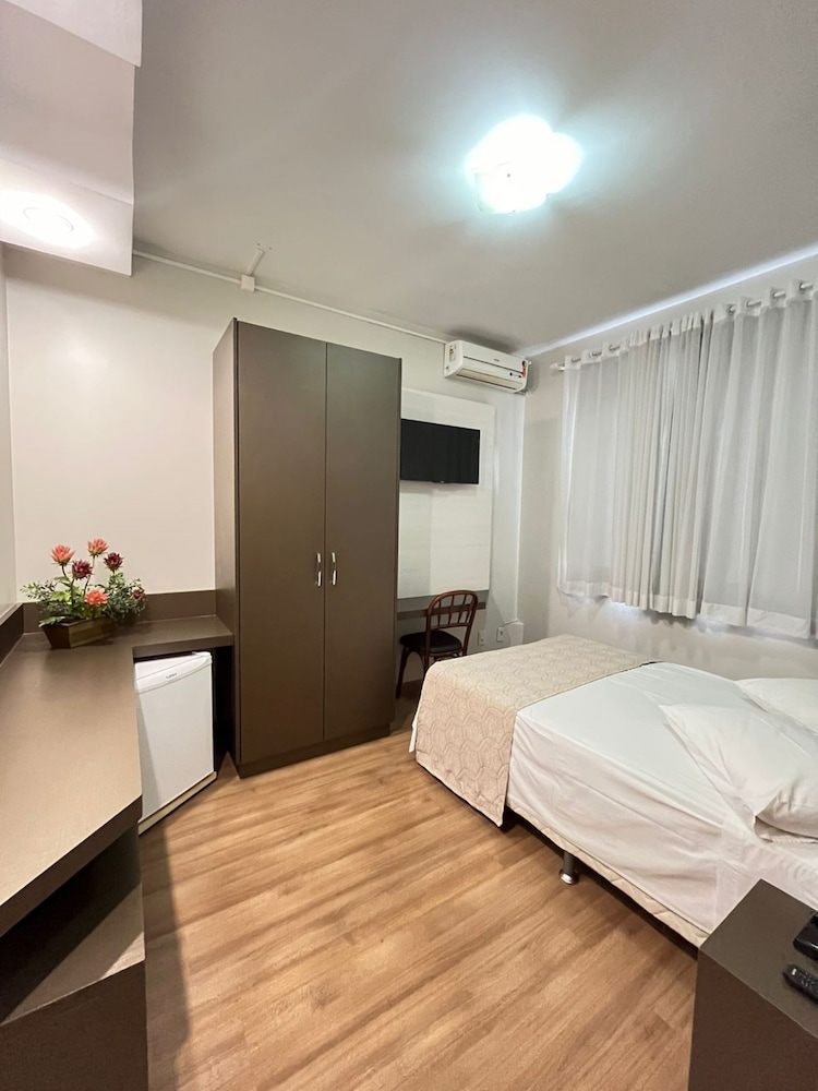 Executive Room photo 2