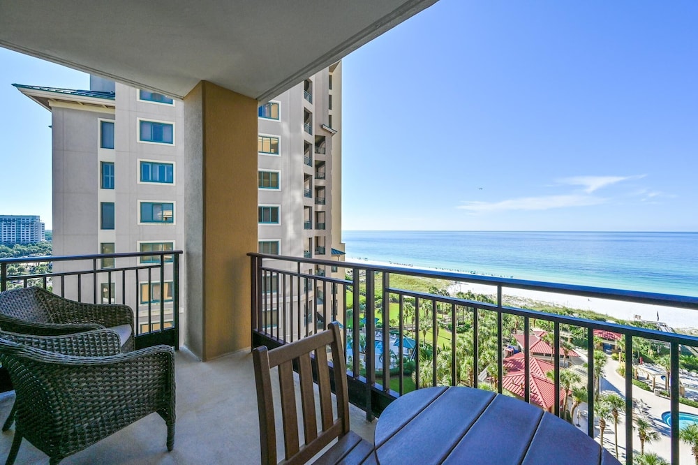 Condo, 1 King Bed With Sofa Bed (Westwinds 4773)